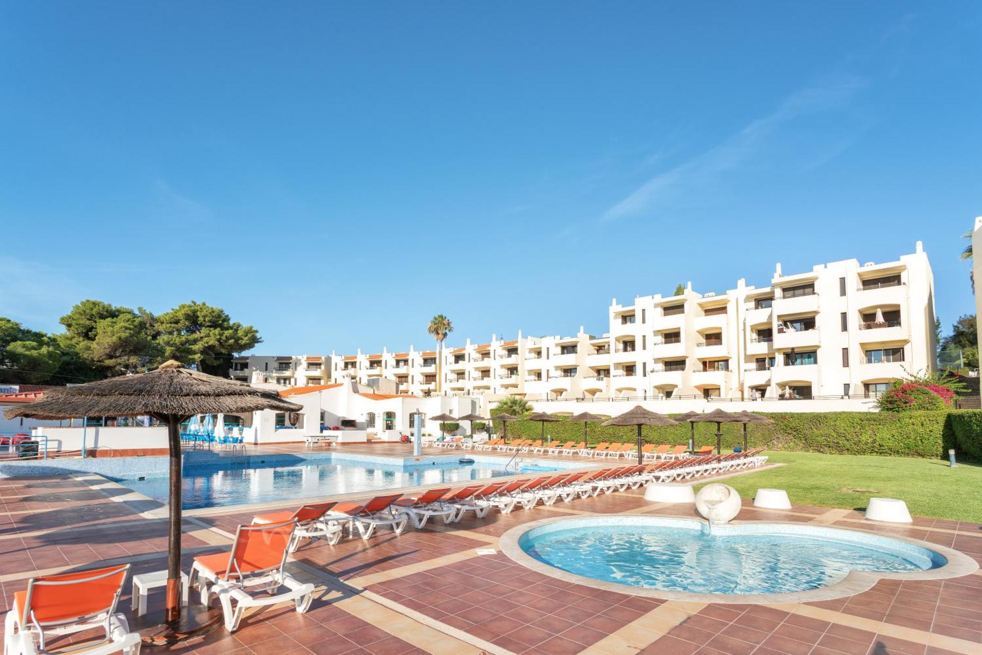 Apartment Homes Jardim Cozy With Swimming Pools Near The Old Town *